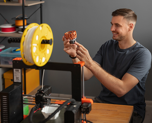 3D Printing Processes & Industry Applications